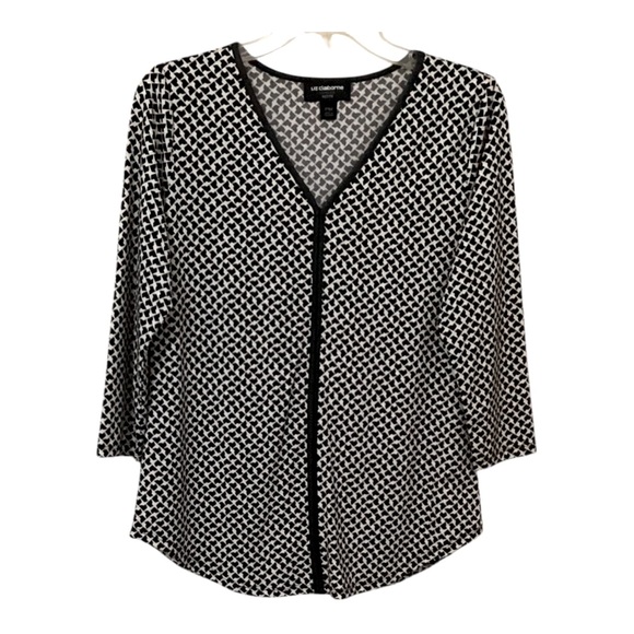 Liz Claiborne Tops - Liz Claiborne Black and White Houndstooth Pattern Faux Leather Trim Top Petite M